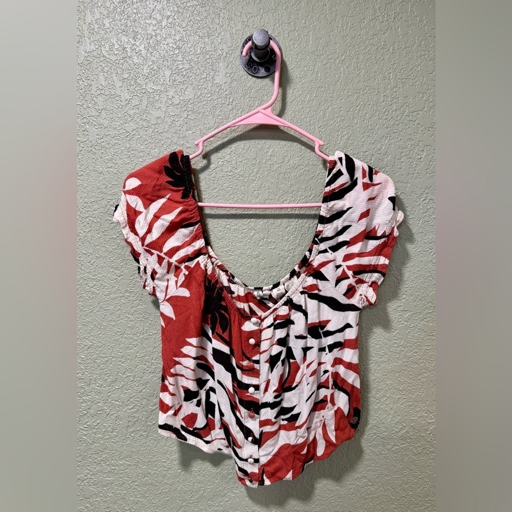 Roxy Vibrant Red and Black Crop Top